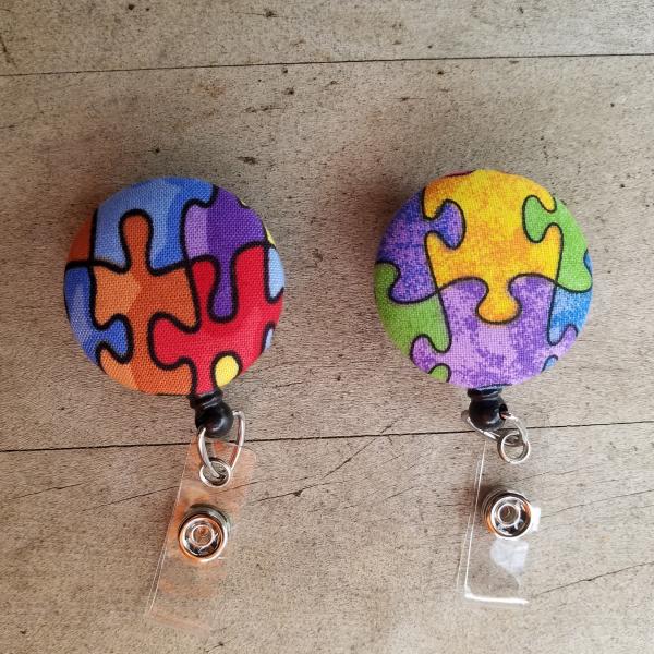 Badge reel ID holders for Autism.