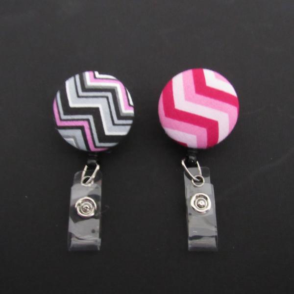 Chevron badge reels