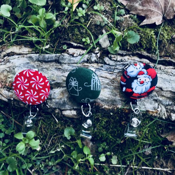 Festive Holiday badge reels